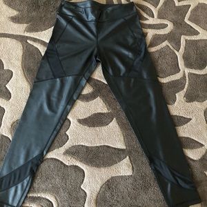 Mono b Yoga Legging